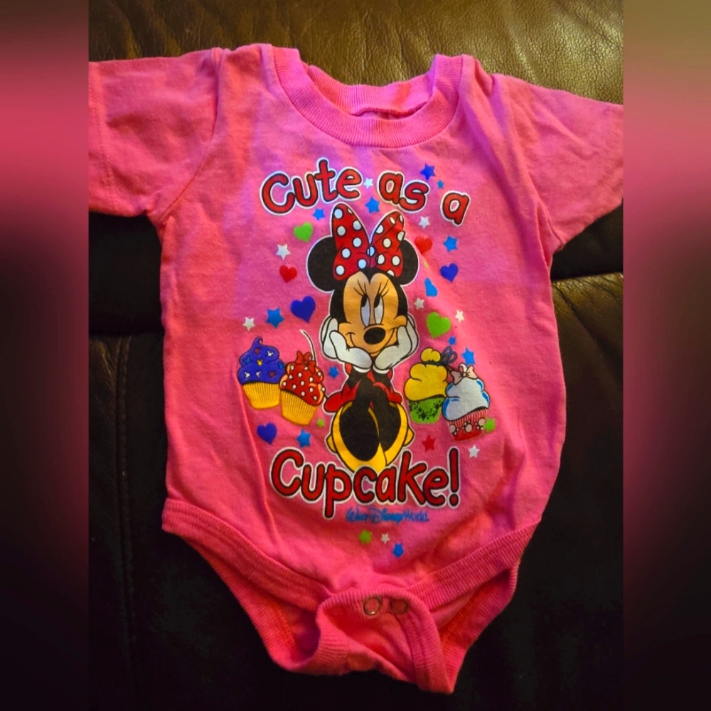 Minnie Mouse 0-6mo Baby Girl clothes